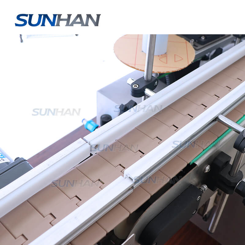 Automatic 4 Heads Desktop Juice Liquid Soap Essential Oil Filling Capping Labeling Machine Production Line - Image 6