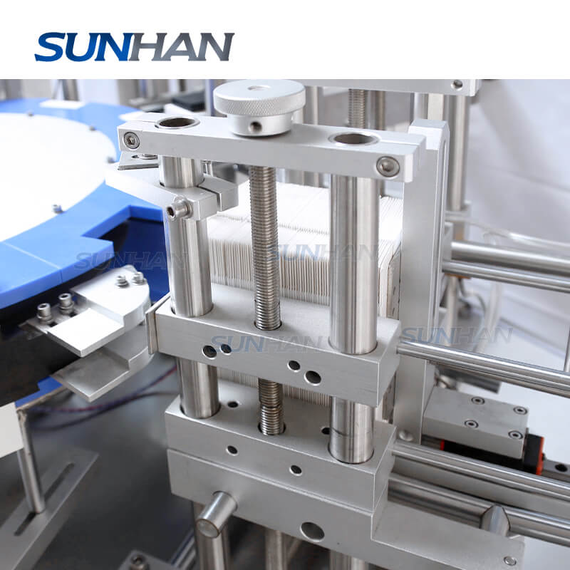 Semi-automatic Soap Cosmetic Serum Face Cream Bottle Paper Boxes Vertical Cartoner Lotion Tuck-in Closing Machine Packaging Equipment - Image 3